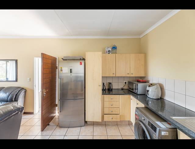 2 BEDROOM TOWNHOUSE FOR SALE IN BROADACRES